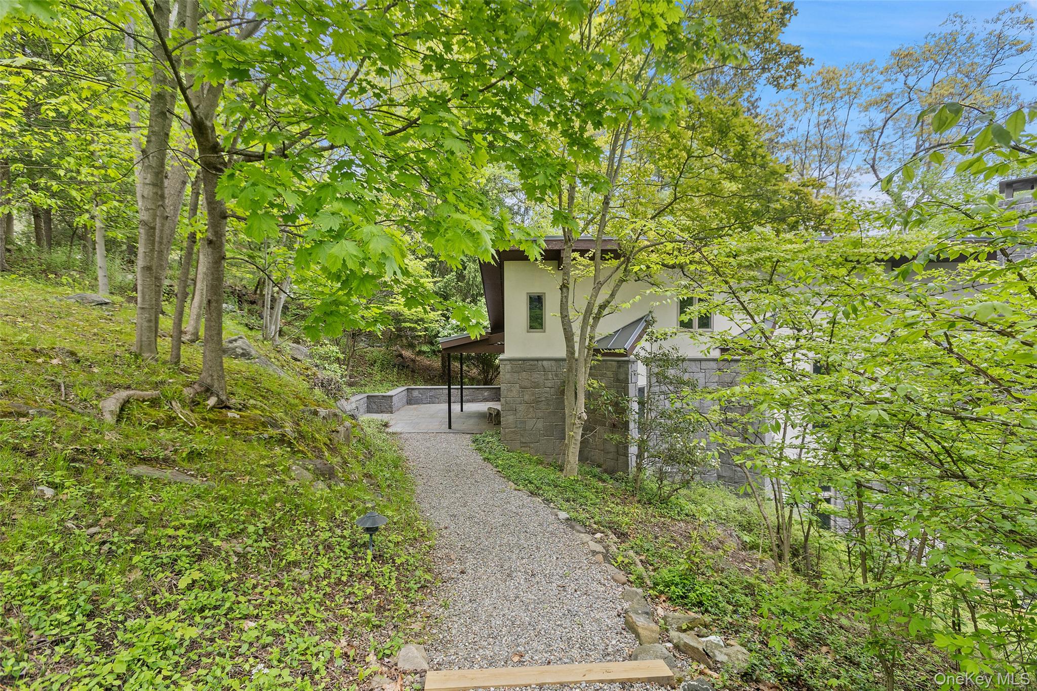 324 W Lake Boulevard Property Photo 6