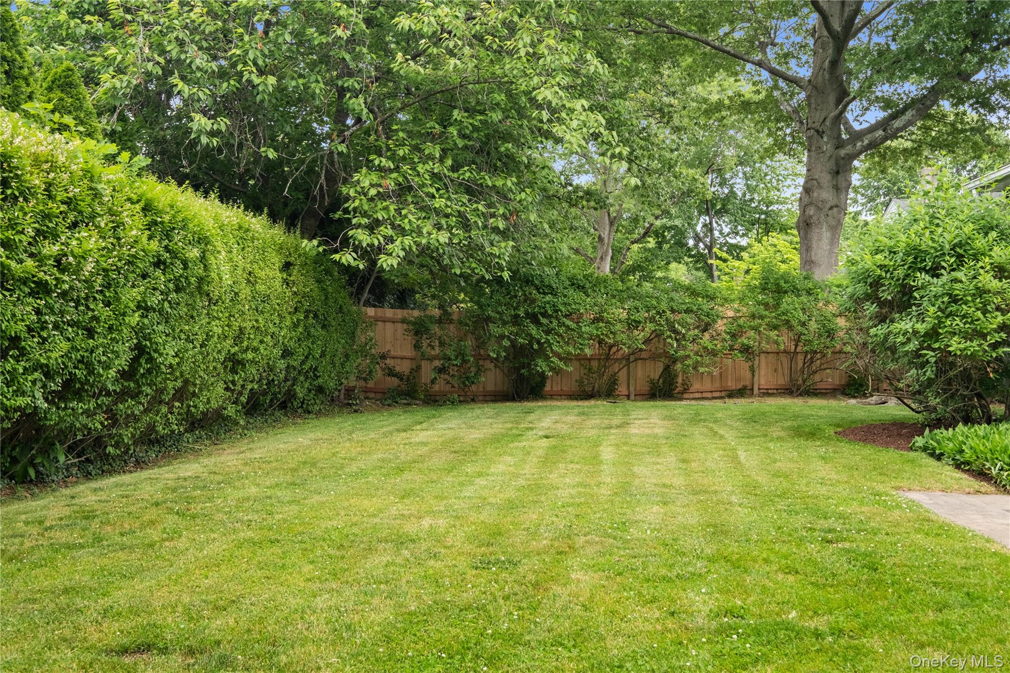26 Southern Road Property Photo 39