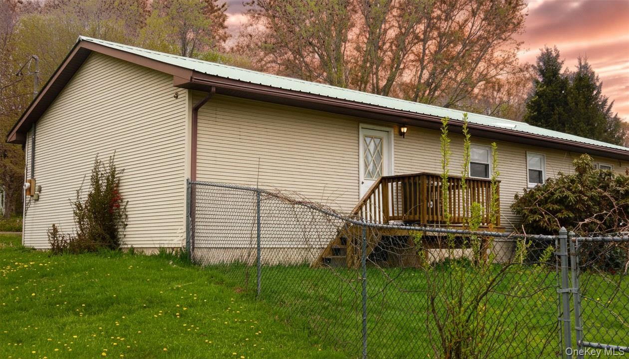 32 Grants Road Property Photo 2