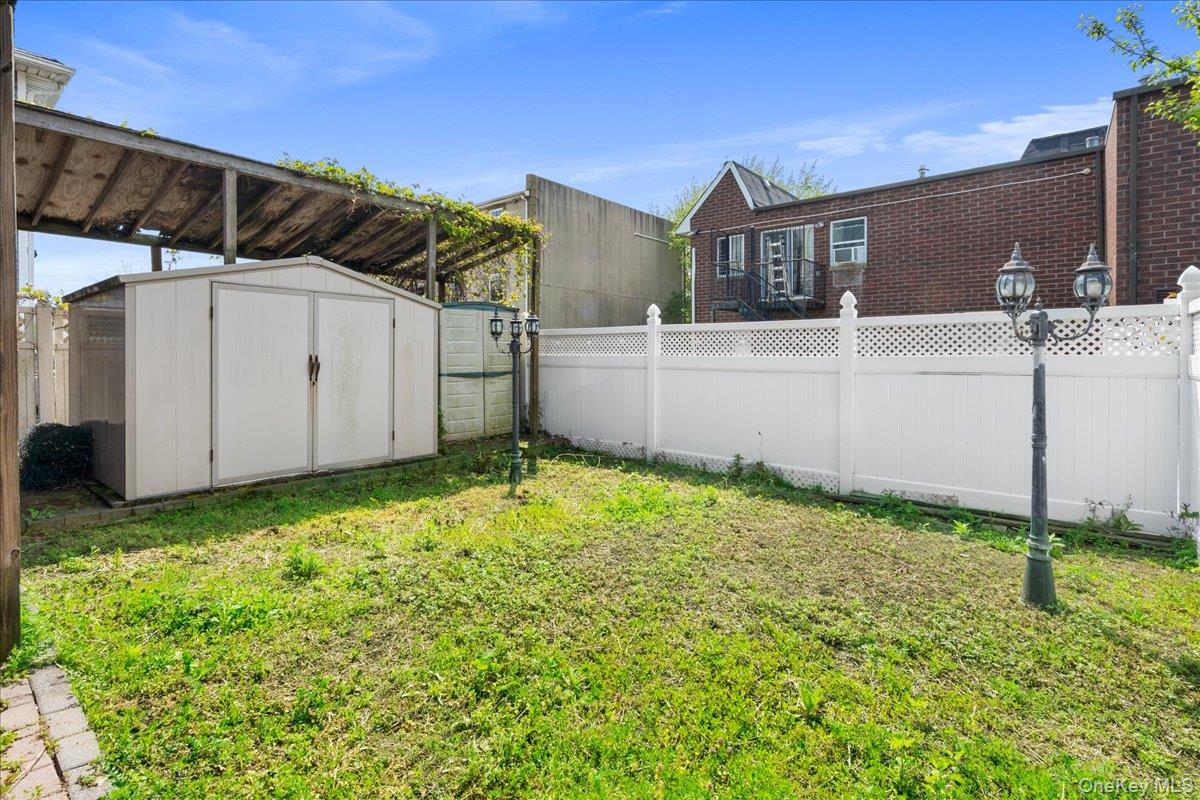 187 Beach 59th Street Property Photo 22