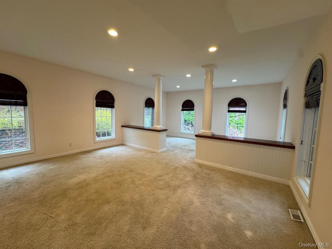 9 Kate Court Property Photo 11