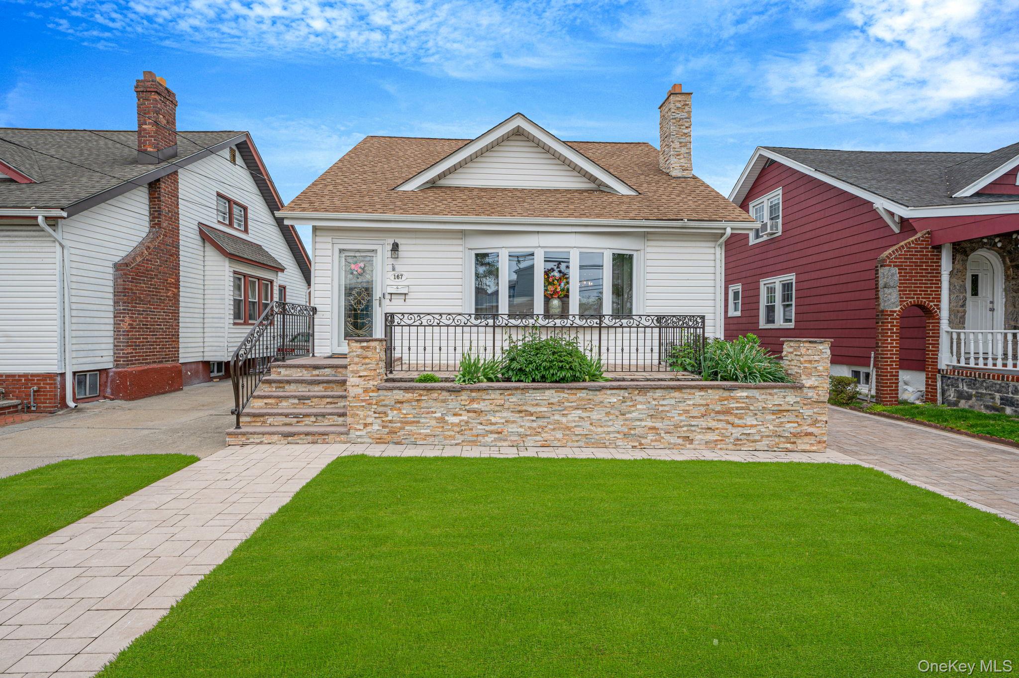 167 Shaw Avenue Property Photo 2
