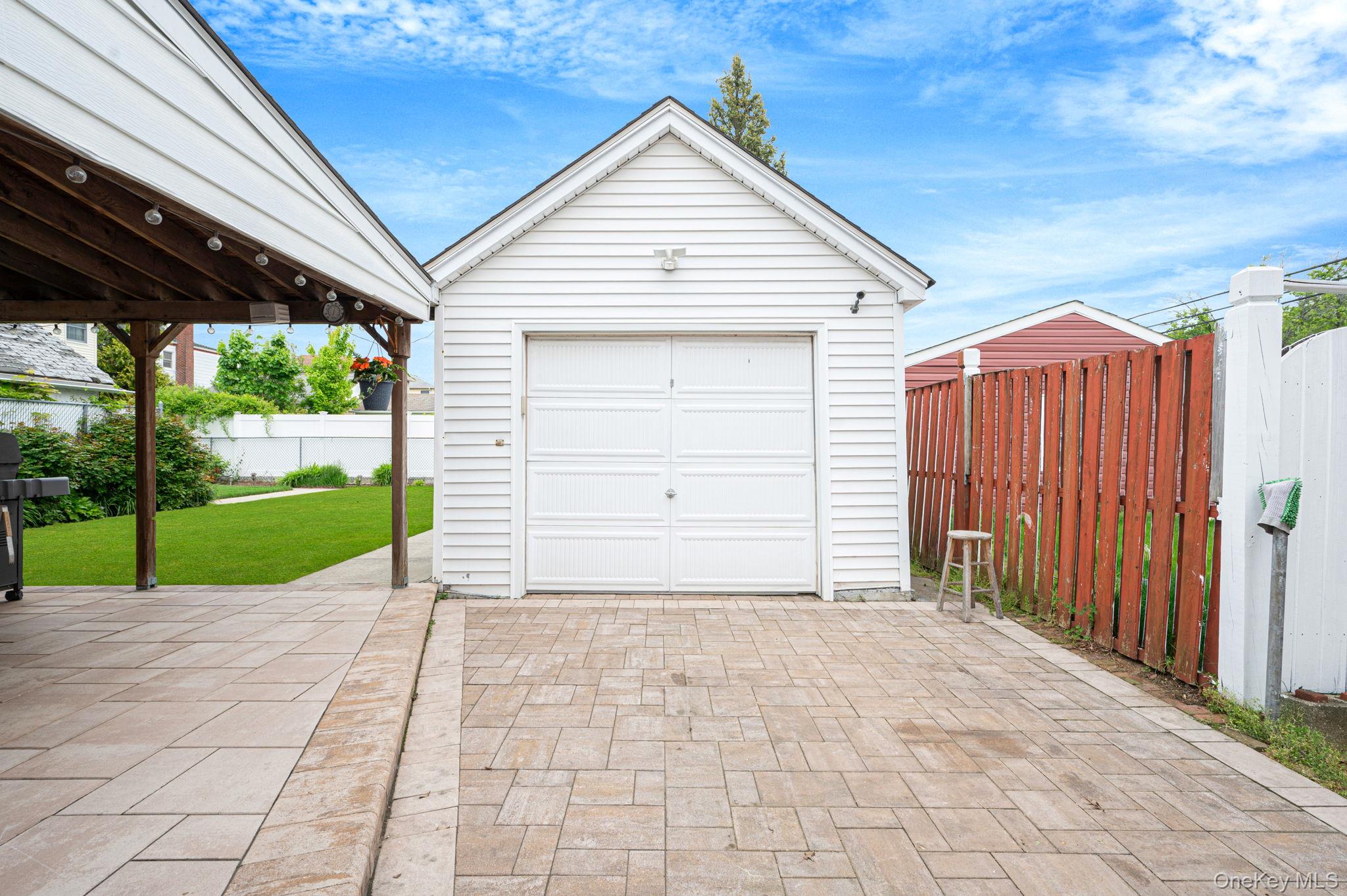 167 Shaw Avenue Property Photo 3