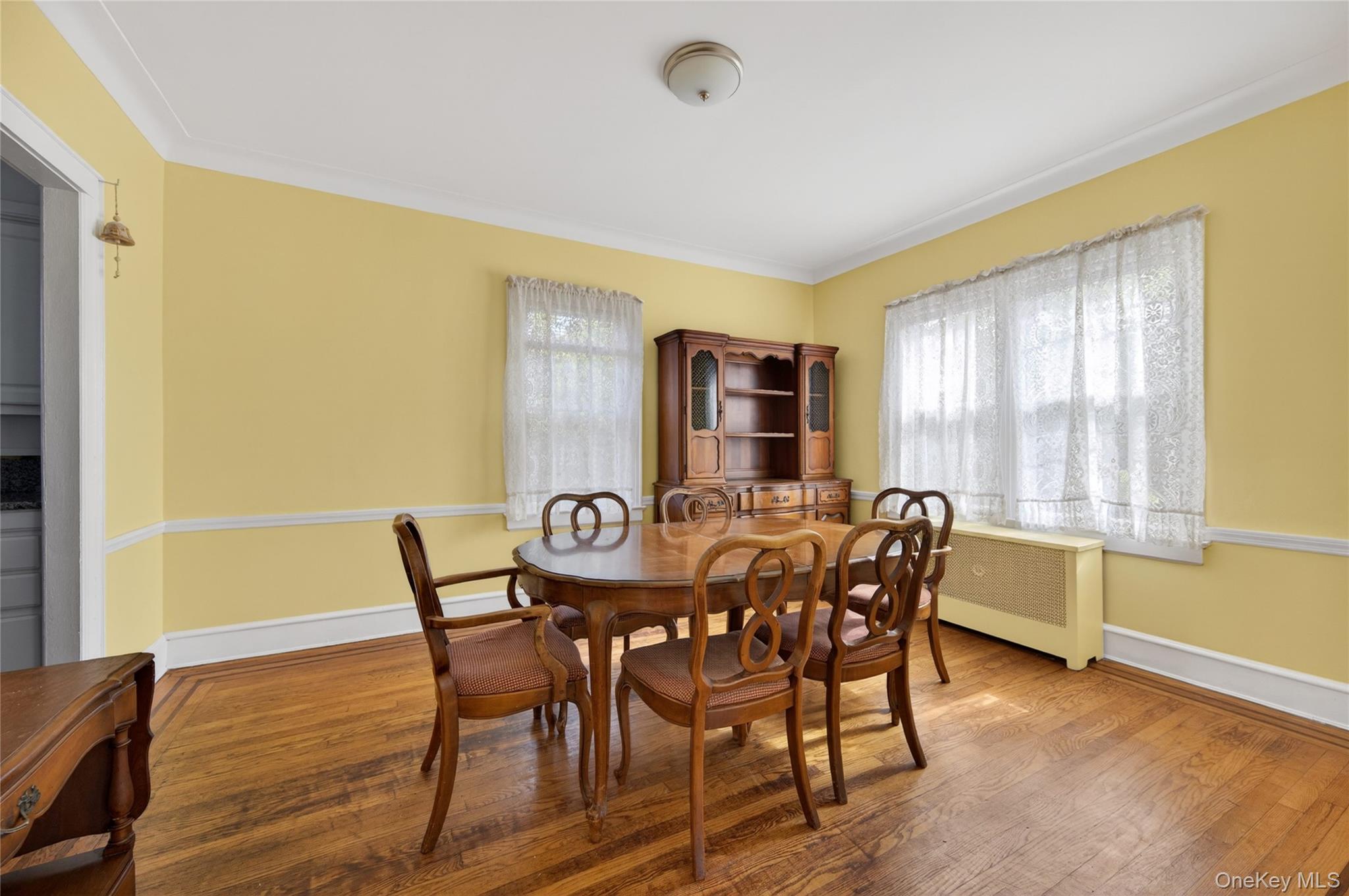 114 New Hyde Park Road Property Photo 9