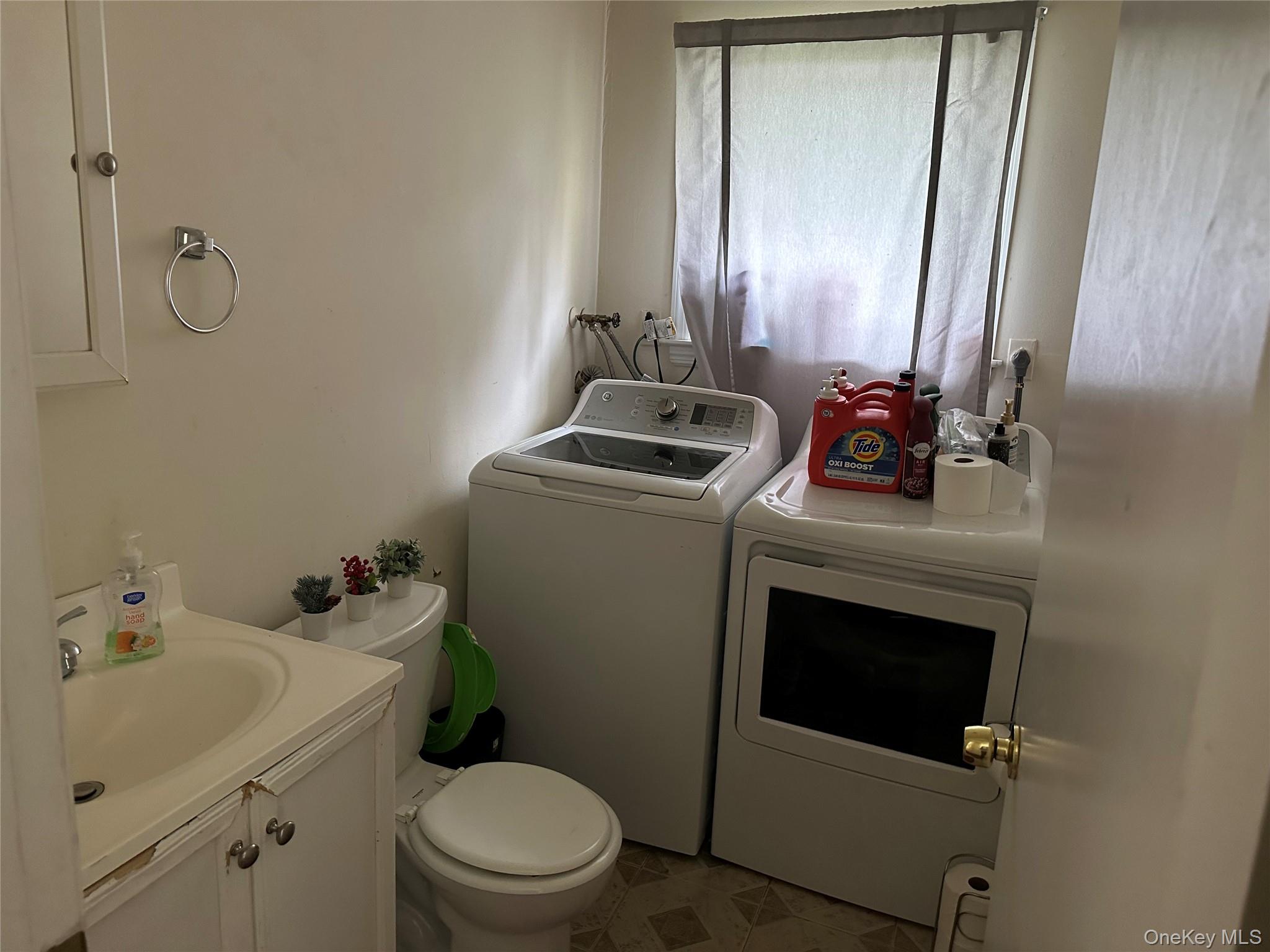 43 Vanderbilt Avenue Property Photo 7