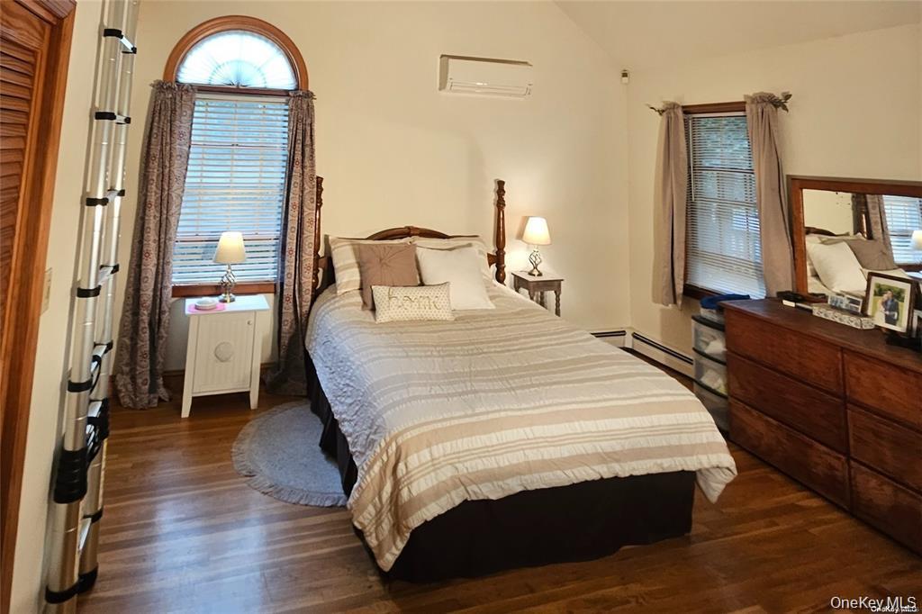 10 Phyllis Road Property Photo 11