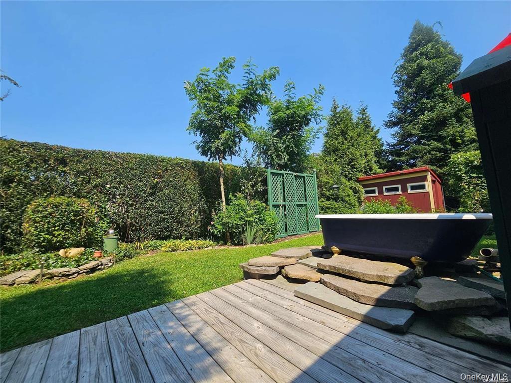 10 Phyllis Road Property Photo 18