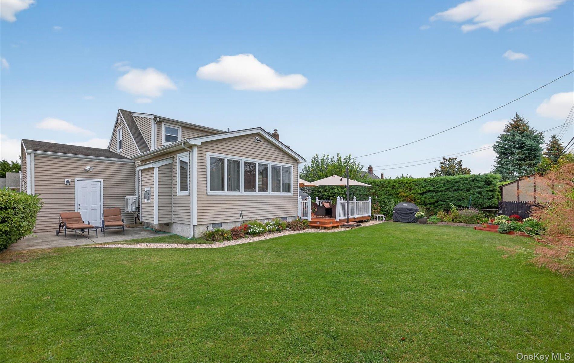 7 Greenbriar Lane Property Photo 33