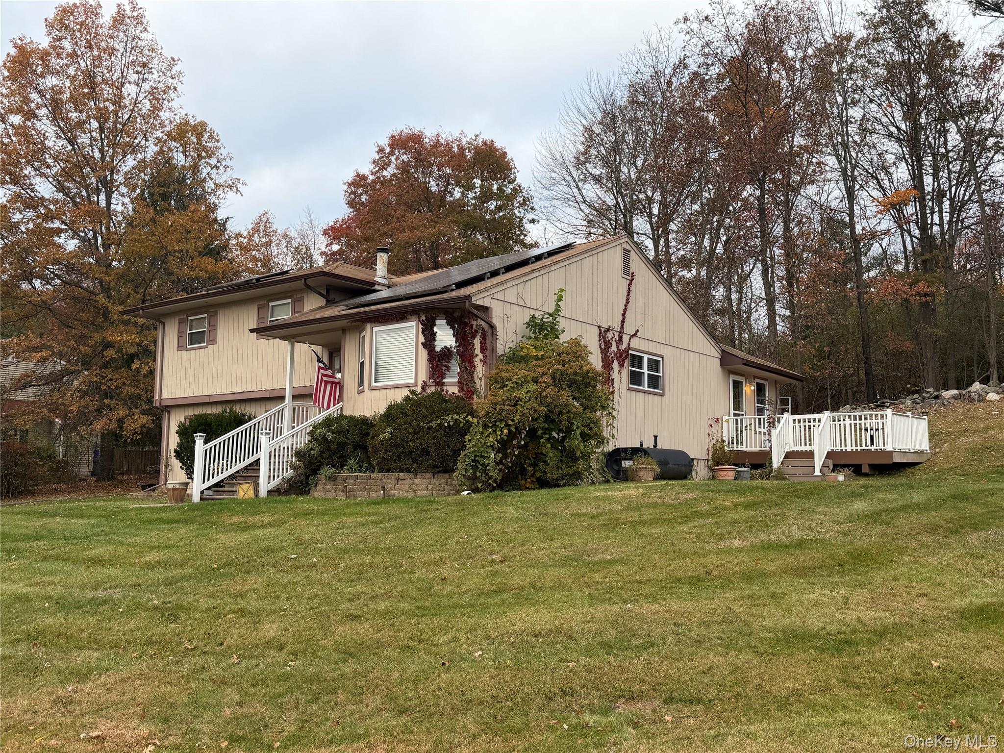 12 Todd Drive Property Photo 2