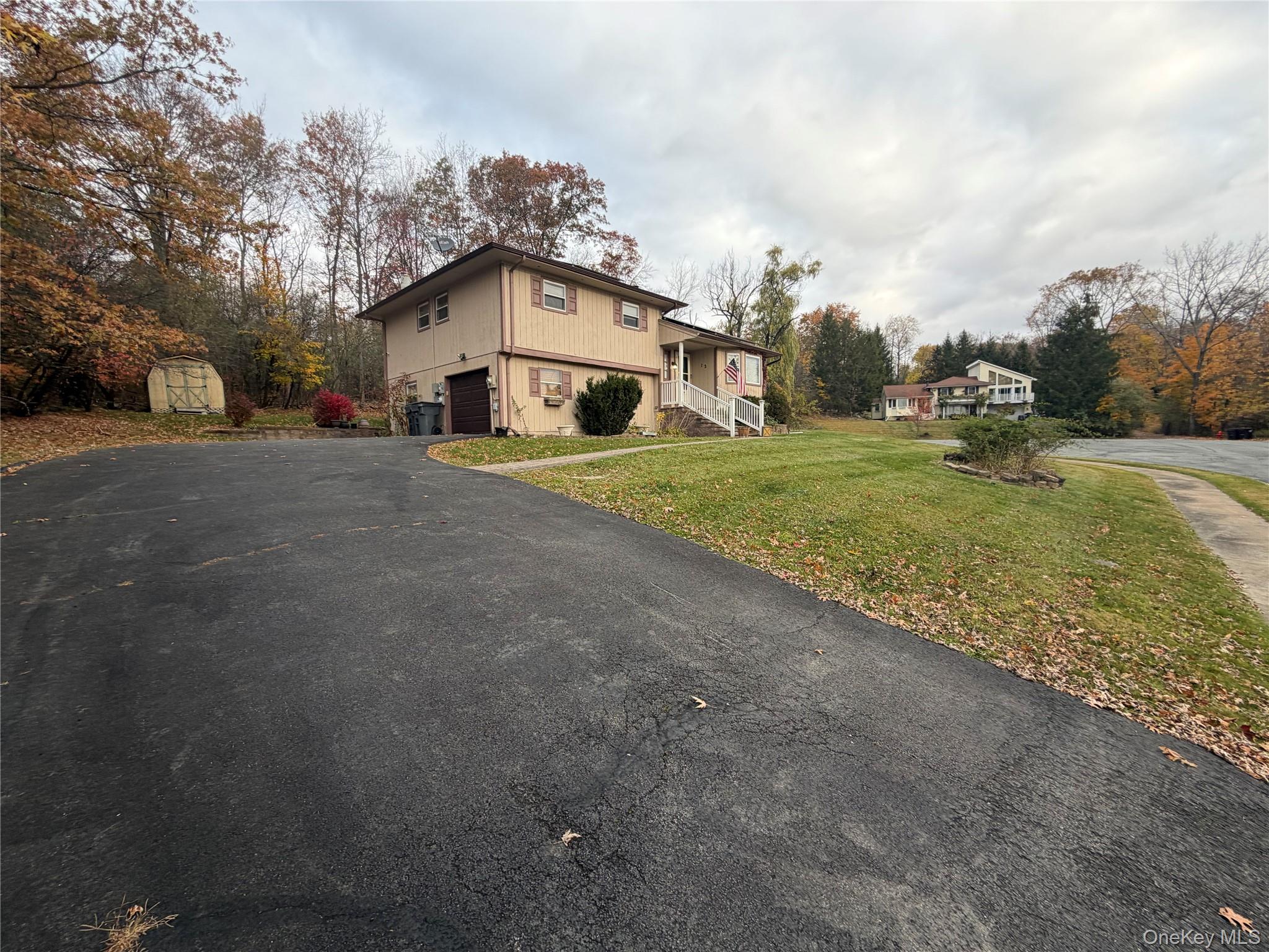 12 Todd Drive Property Photo 3