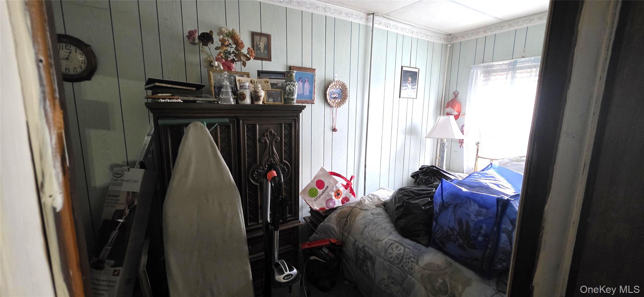 6074 54th Place Property Photo 7