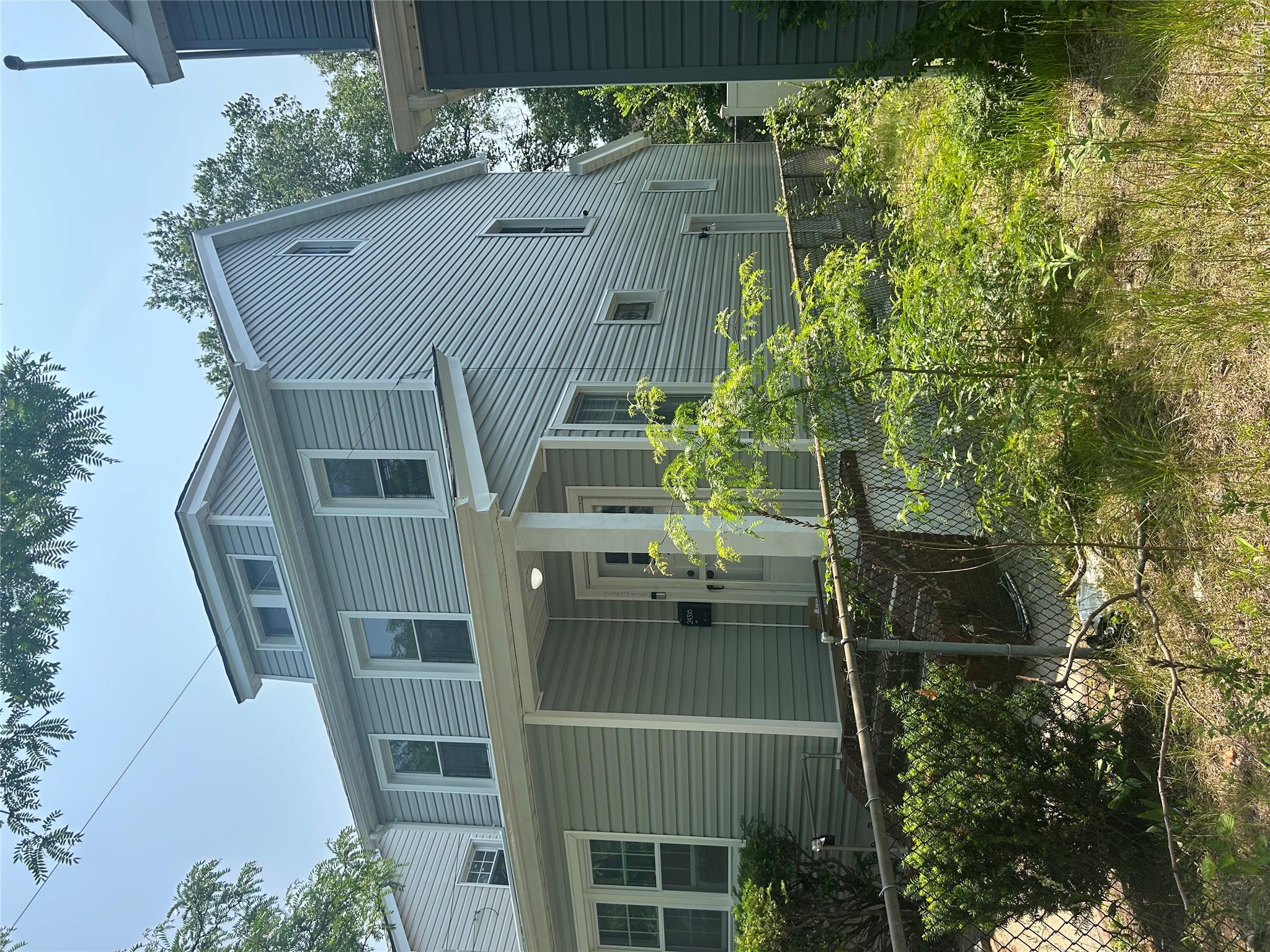 243-16 145th Avenue Property Photo 19