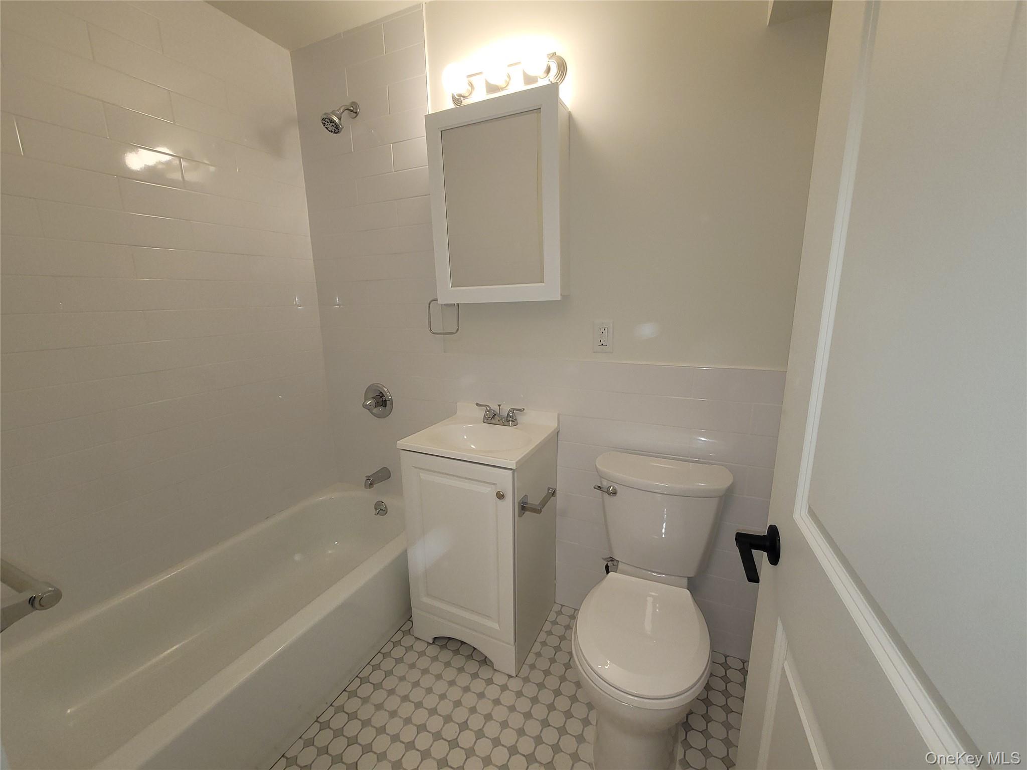 671 Bronx River Road 4n Property Photo 4