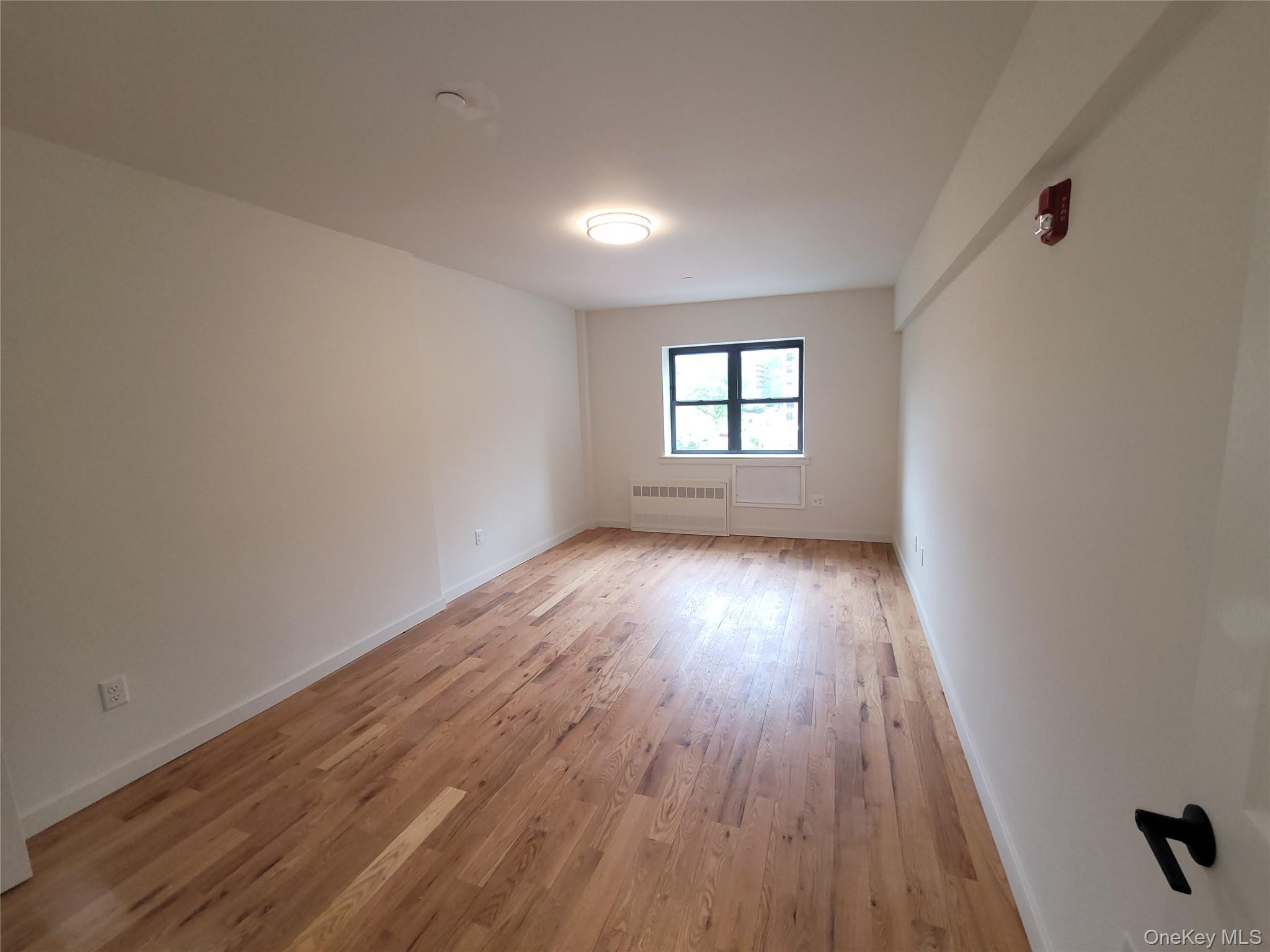 671 Bronx River Road 4n Property Photo 5