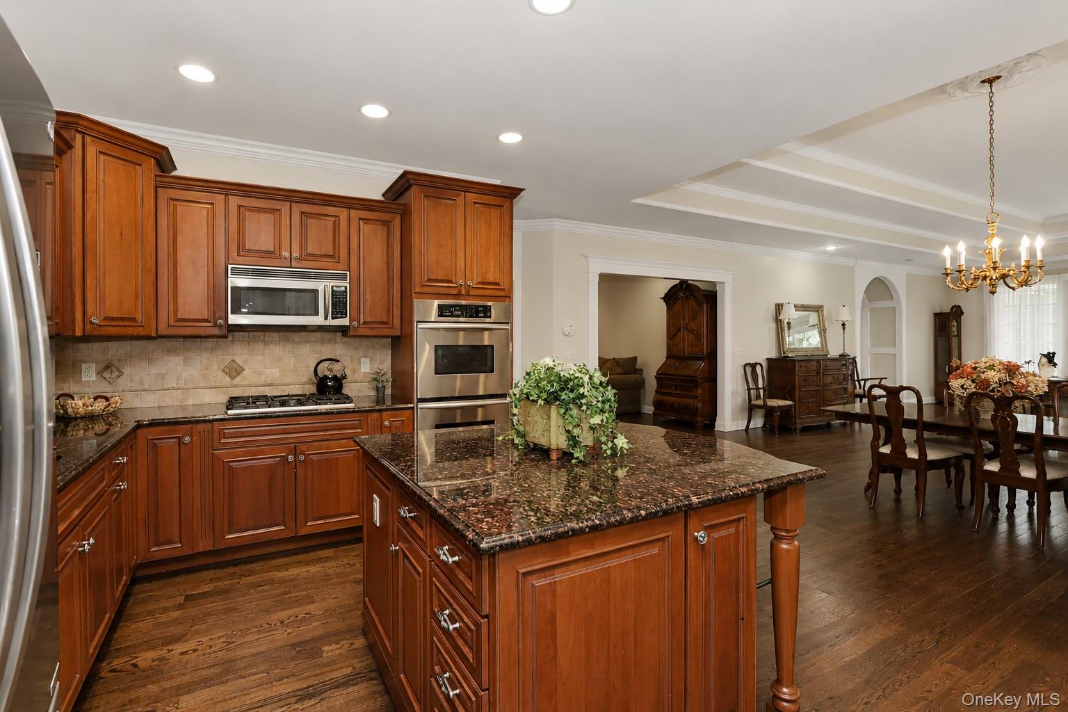 398 Altessa Boulevard Property Photo 10