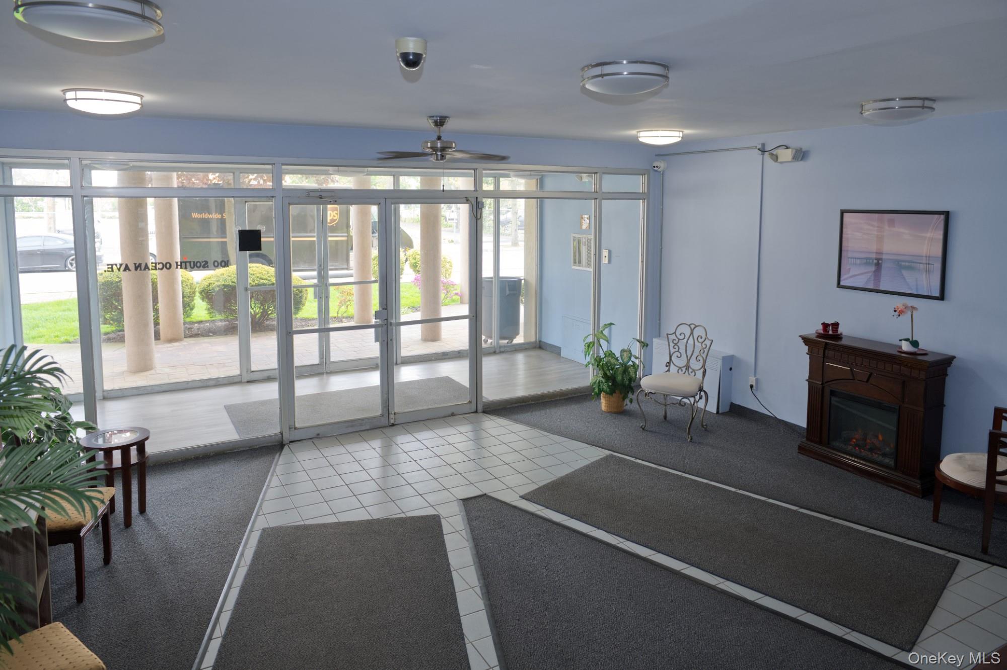 100 S Ocean Avenue 2r Property Photo 4
