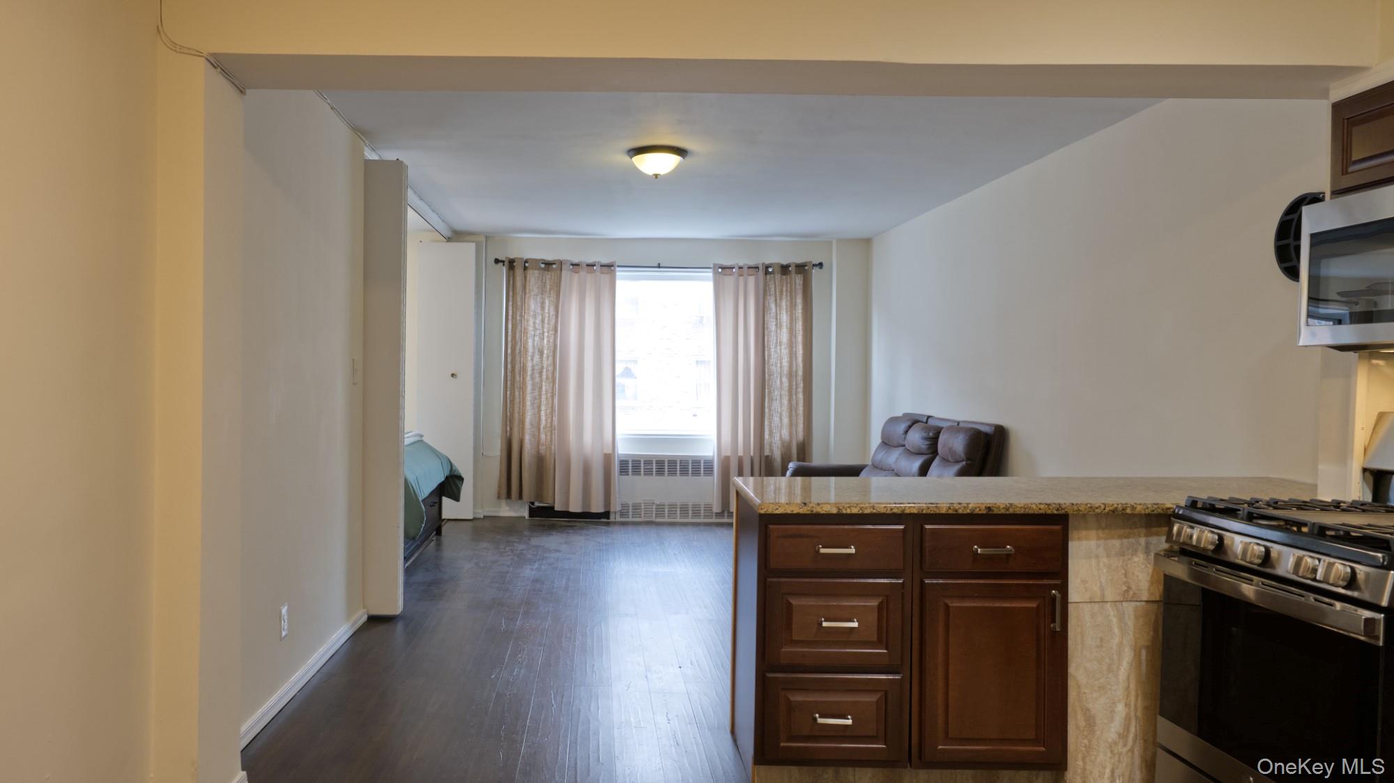 100 S Ocean Avenue 2r Property Photo 5
