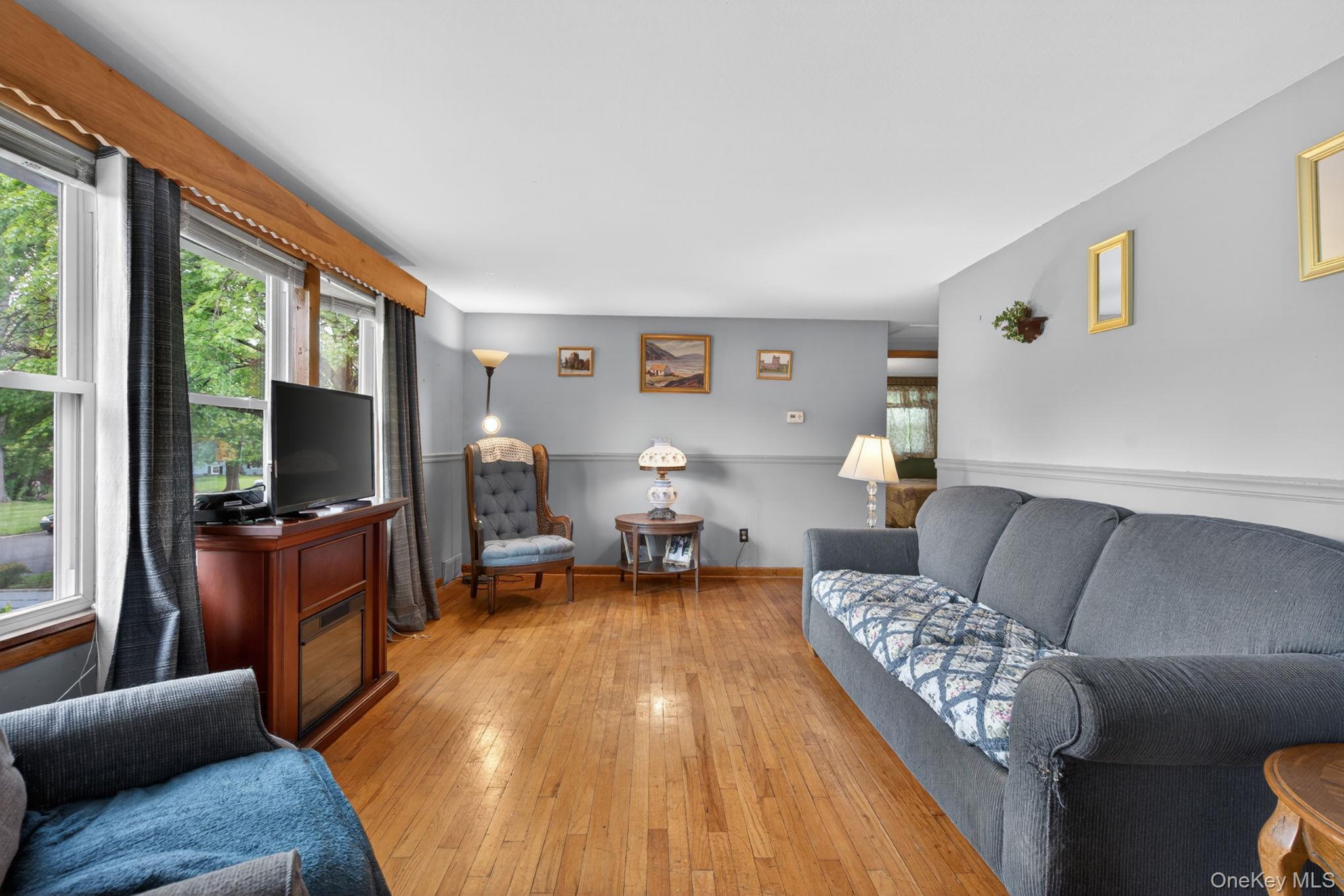 34 Linden Drive Property Photo 3