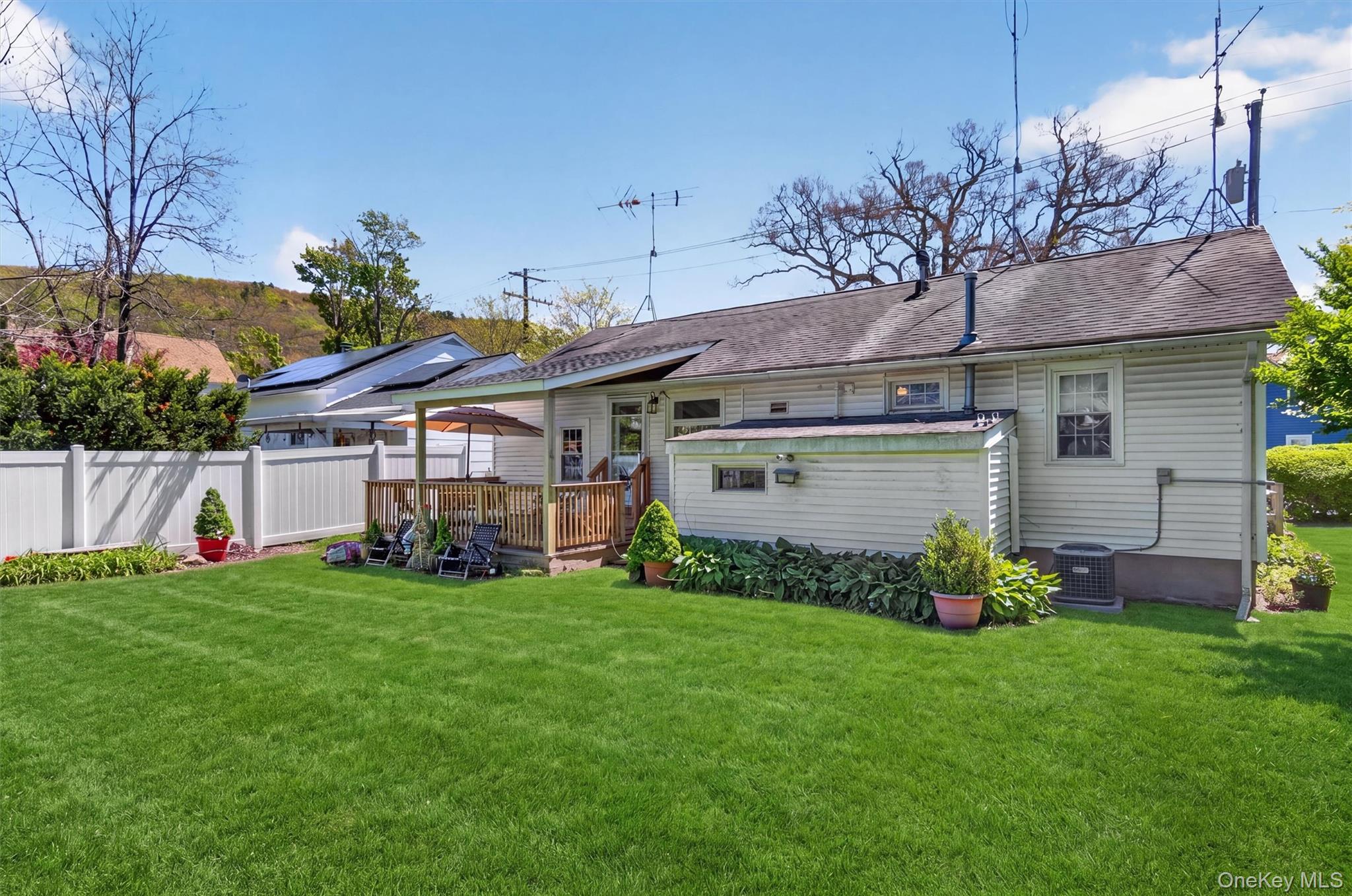 16 Gariss Street Property Photo 4