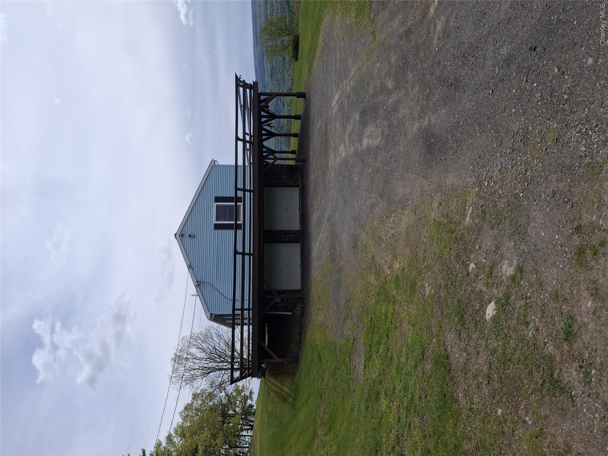 9 J&j Road Property Photo 6