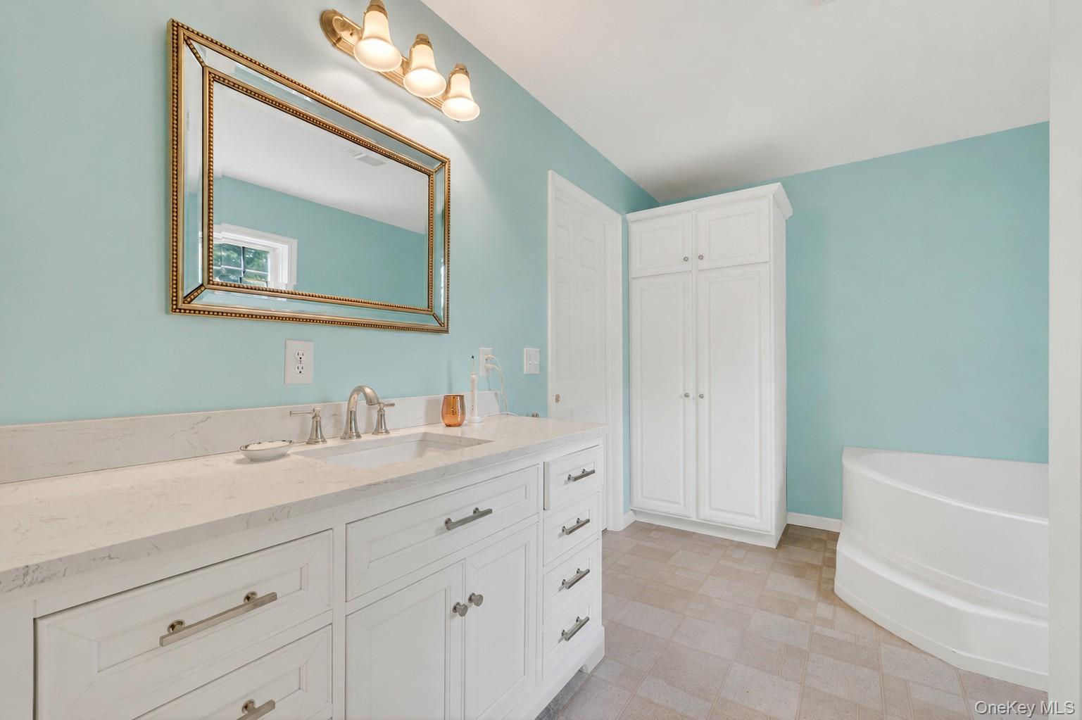 60 Eddy Road Property Photo 28