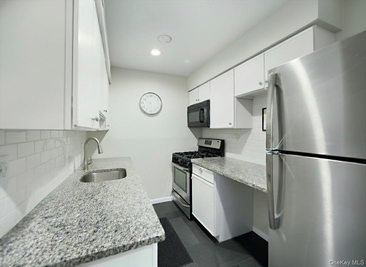 5 Isabel Court Property Photo 8