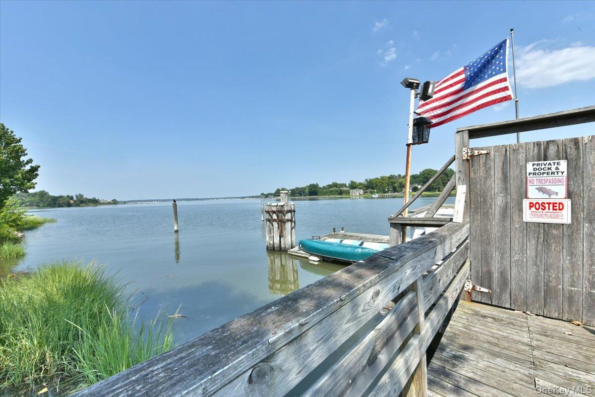 320 E Shore Road 2-a Property Photo 27