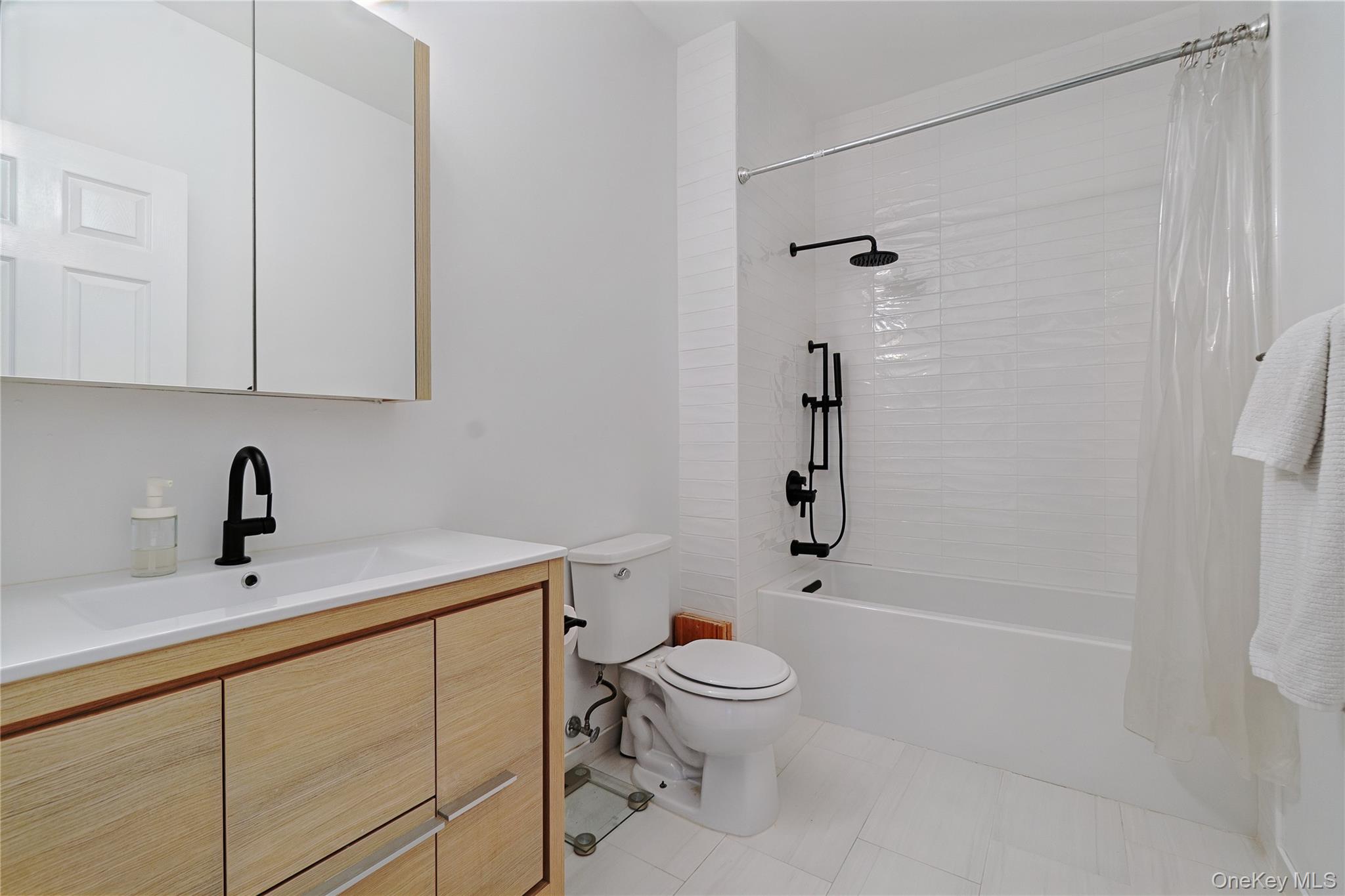 129 Beach 62nd Street Property Photo 18