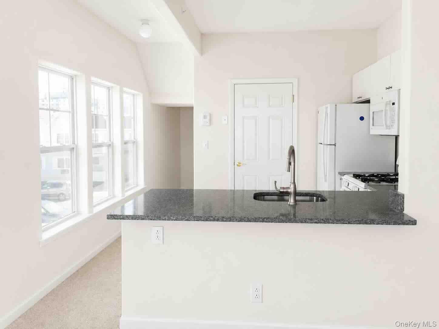 129 Beach 62nd Street Property Photo 28