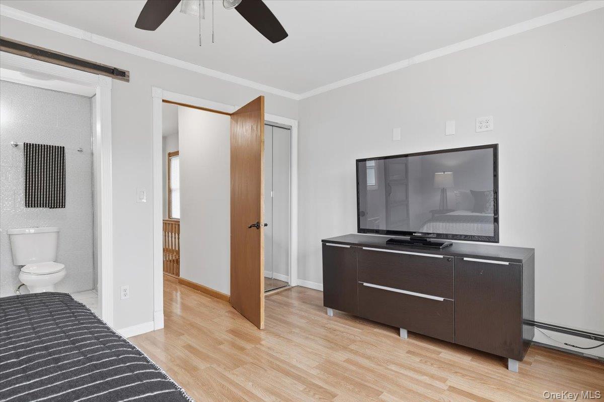 9322 207th Street Property Photo 15