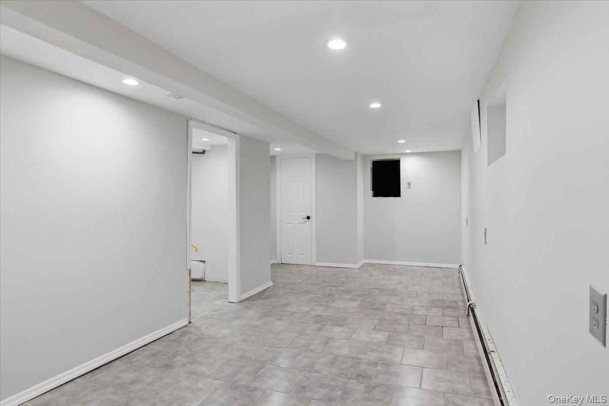 9322 207th Street Property Photo 25
