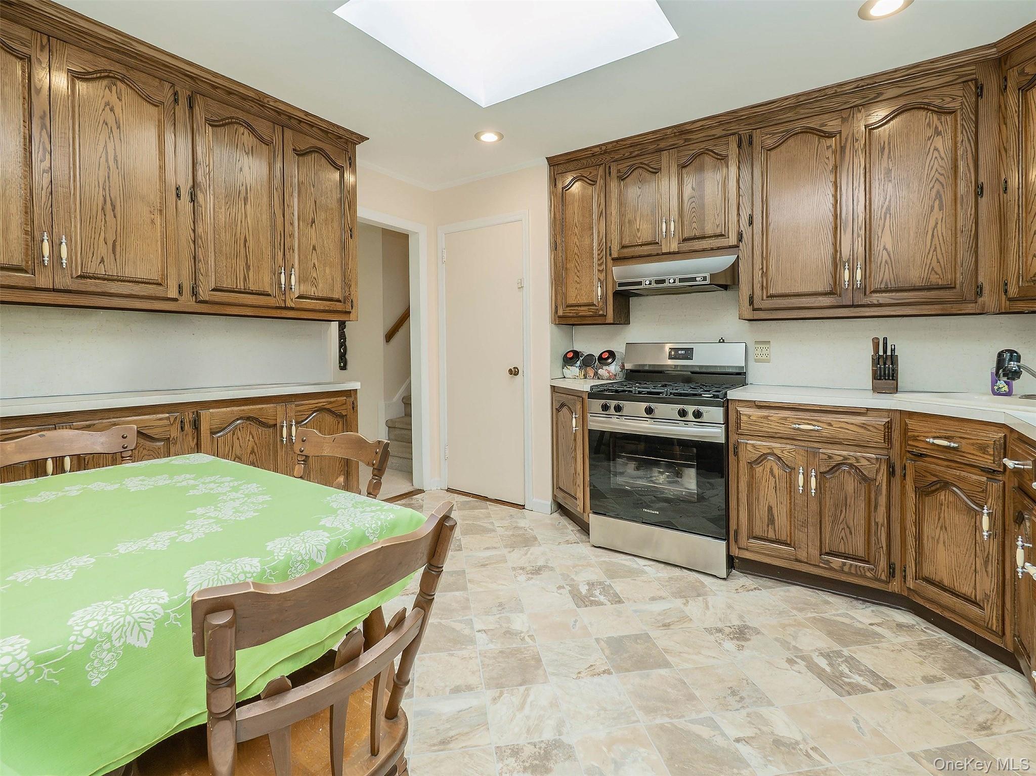 38 Pell Terrace Property Photo 12