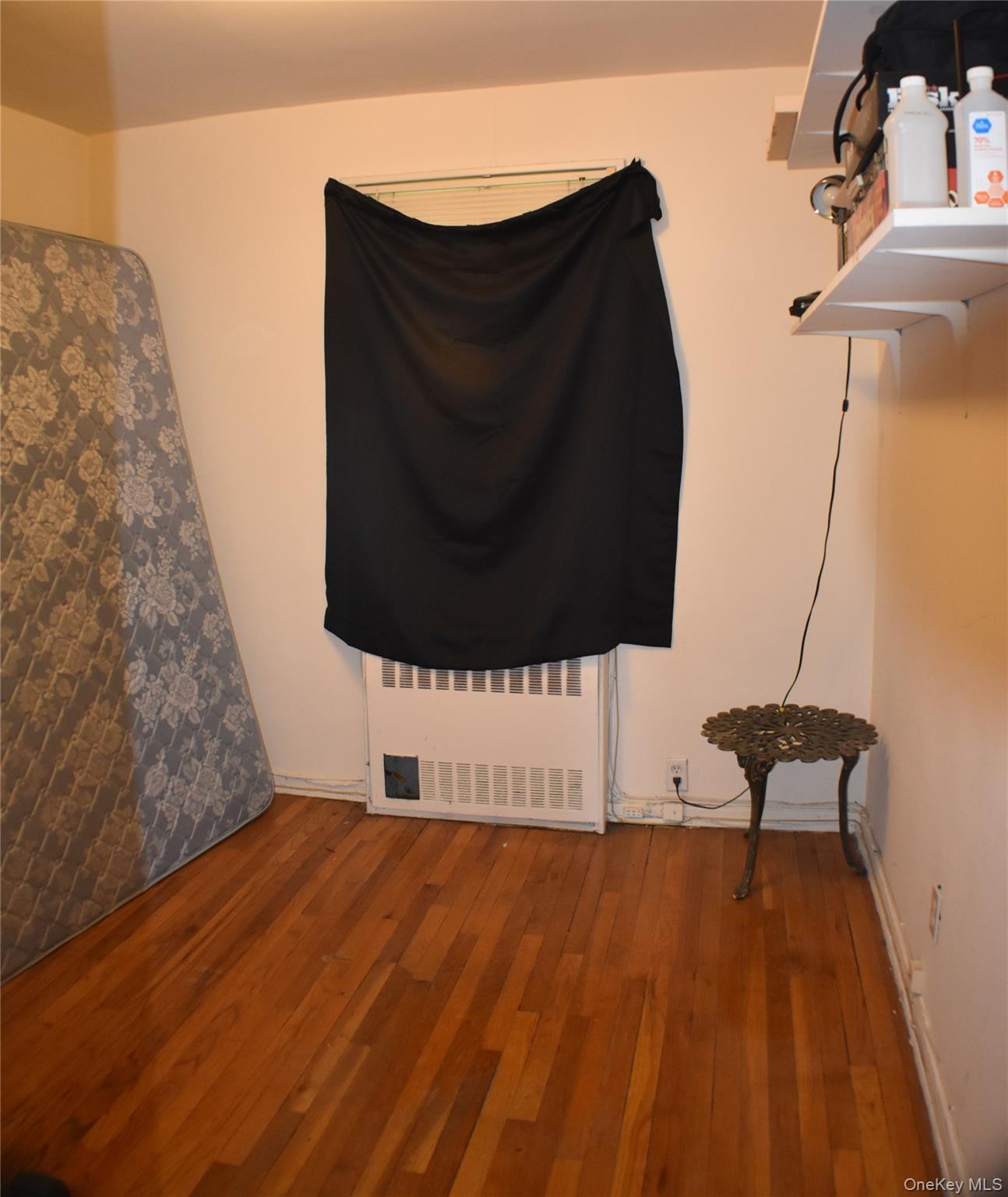 228-14 Stronghurst Avenue 3113, Lower Level Property Photo 26