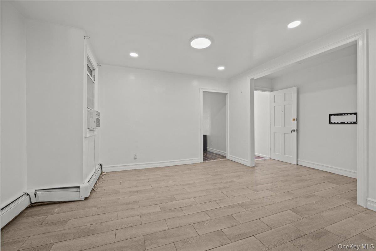 1311 Balcom Avenue Property Photo 5