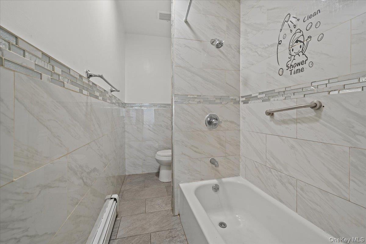 1311 Balcom Avenue Property Photo 16