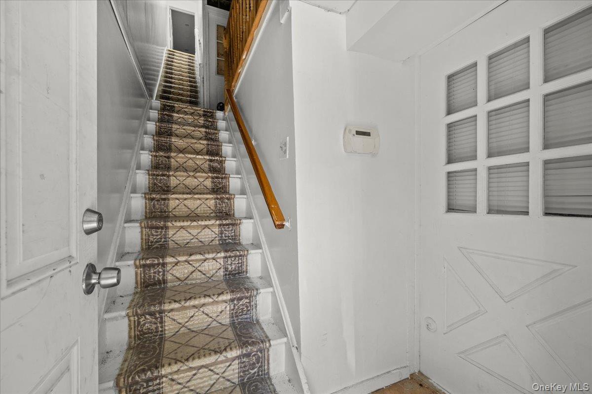 1311 Balcom Avenue Property Photo 17