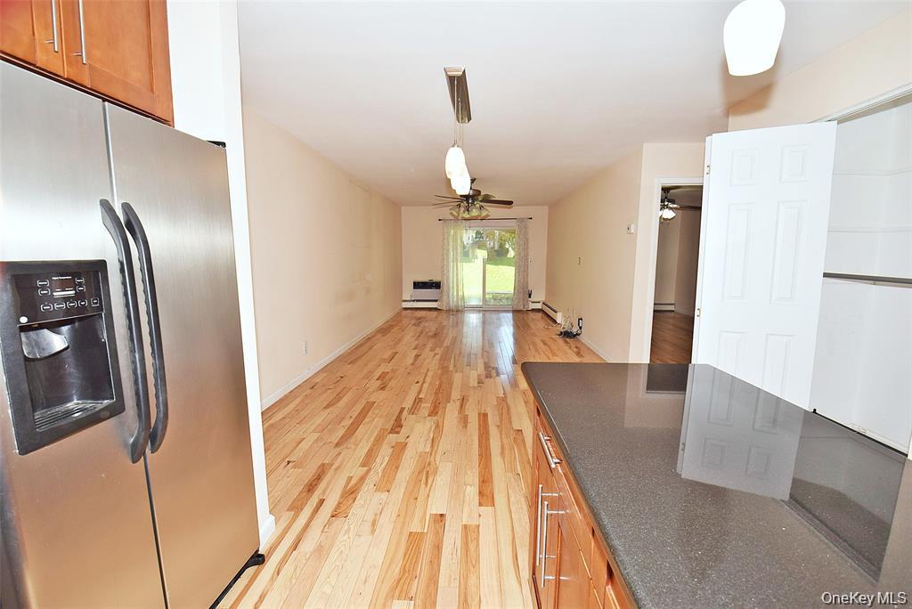 12-32 Diane Place 204 L Property Photo 5