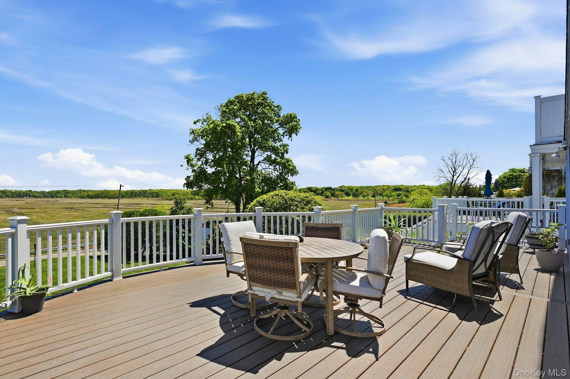 19 Hillside Avenue Property Photo 33