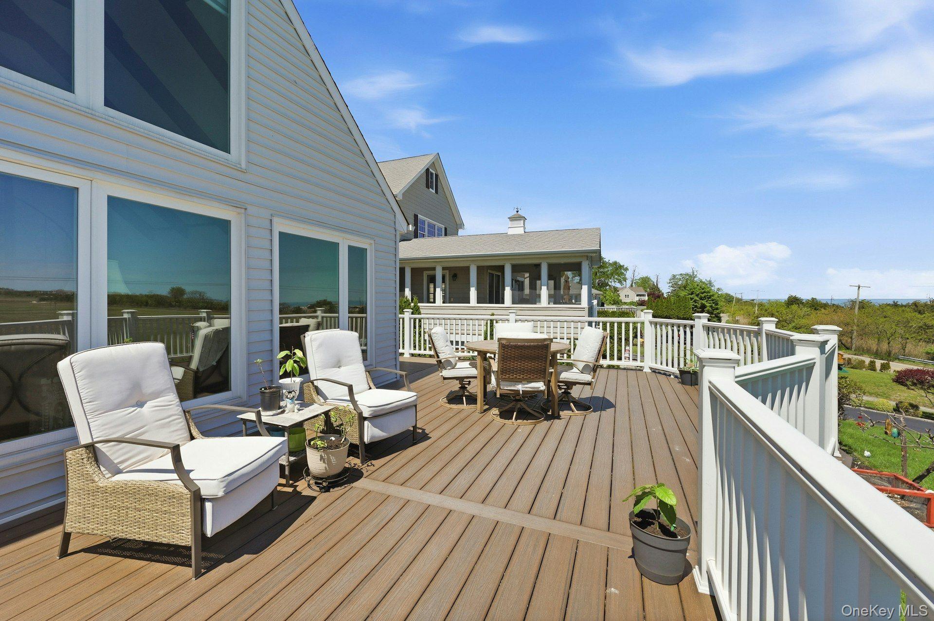 19 Hillside Avenue Property Photo 34