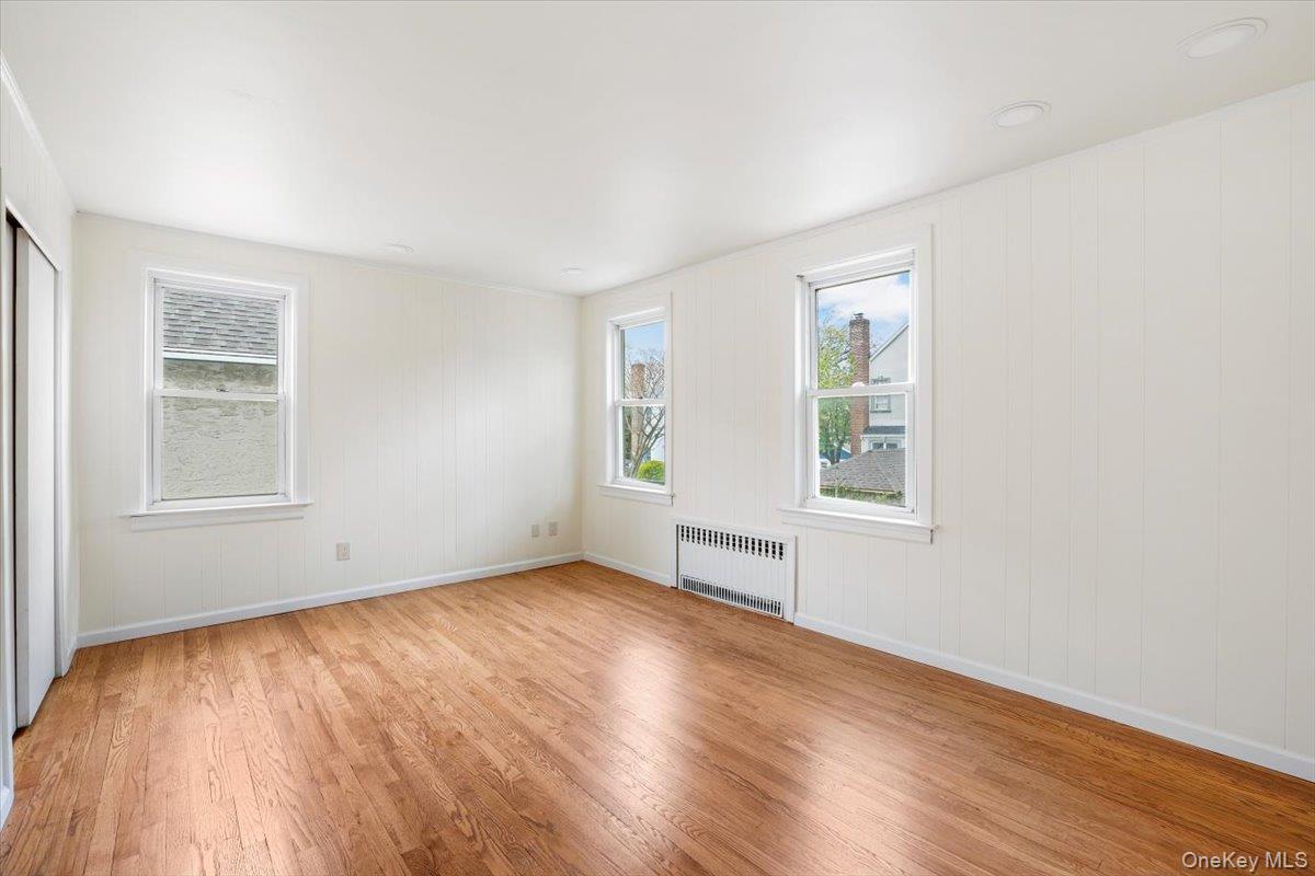 32 Crestmont Avenue Property Photo 21