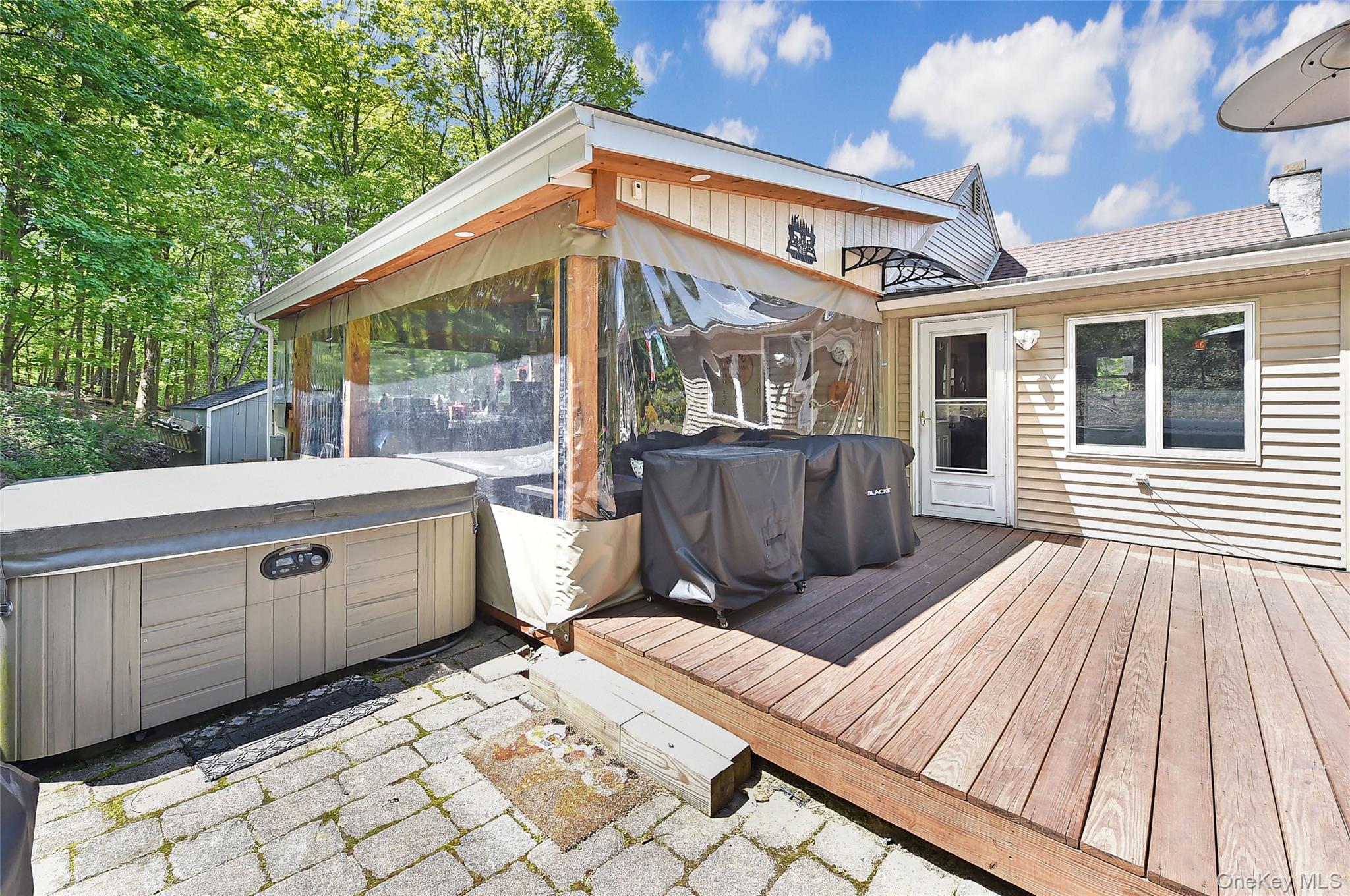 94 Randall Street Property Photo 28