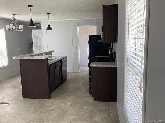 33 Tiger Lily Drive Property Photo 16