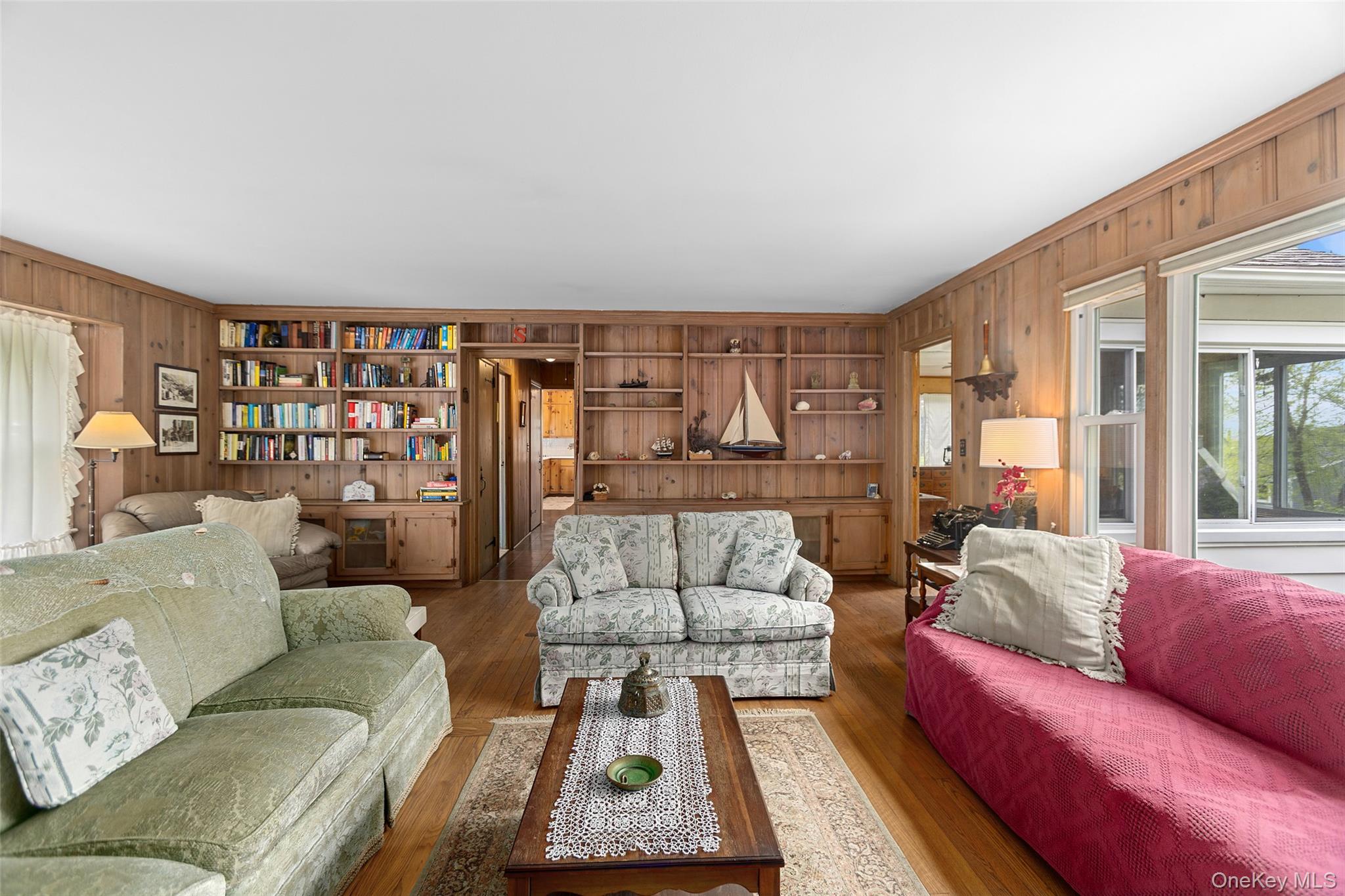 516 N Lake Boulevard Property Photo 5