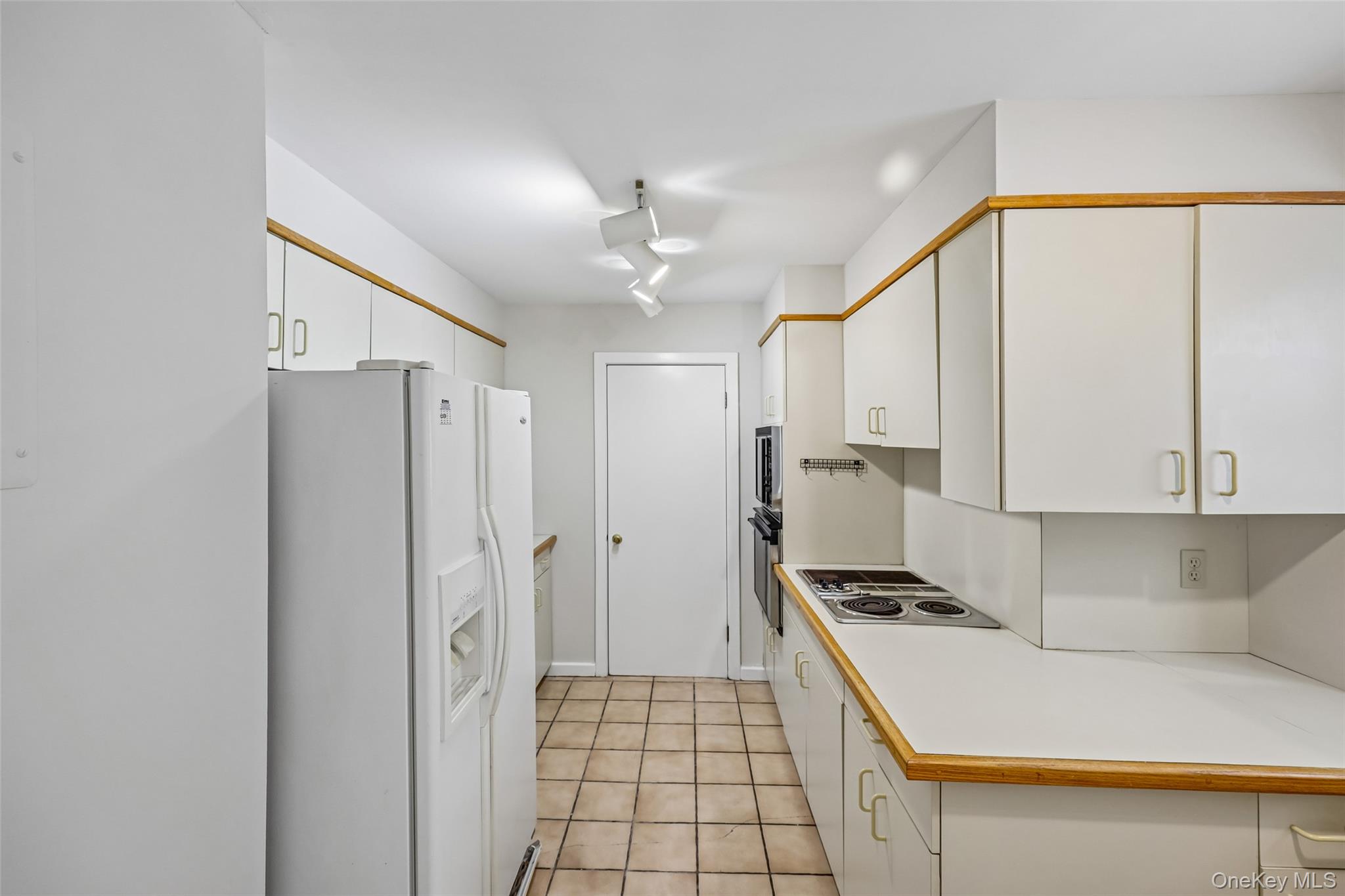 1331 Broadway P 10/11 Property Photo 17