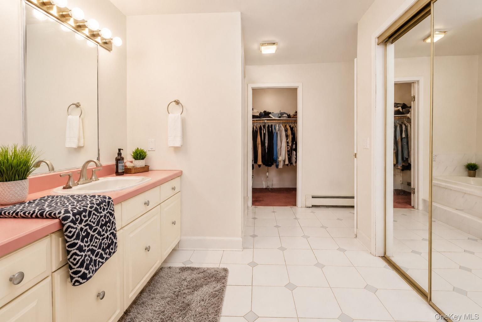 354 Petticoat Lane Property Photo 19