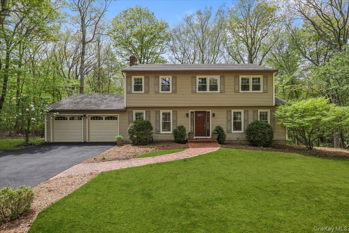 10 Silvermine Drive Property Photo 1