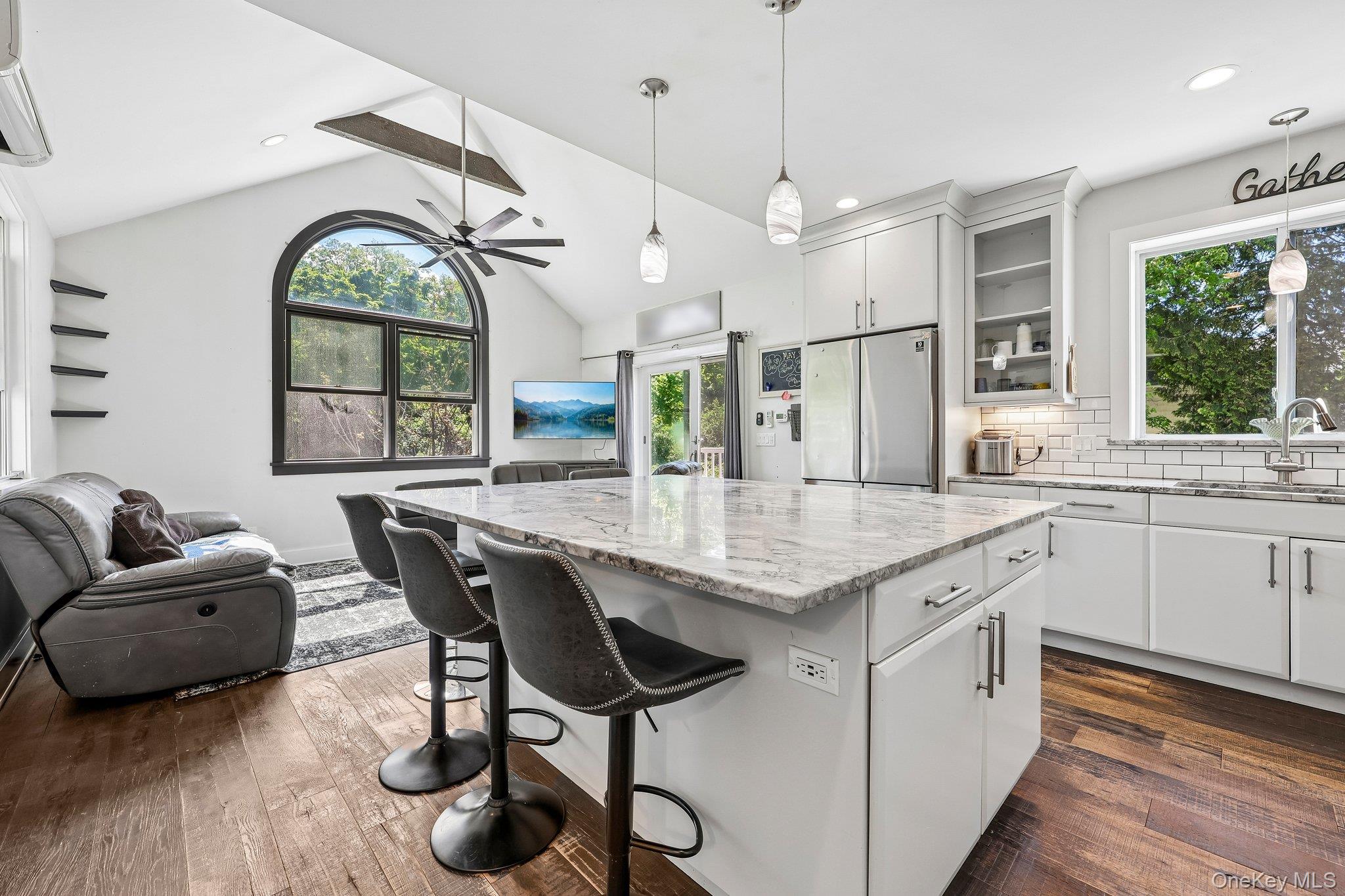 38 Union Street Property Photo 12