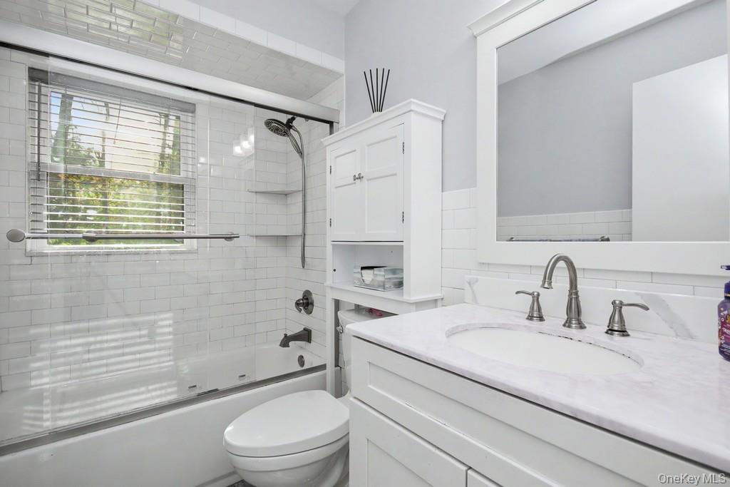 116 Lake Shore Drive Property Photo 32
