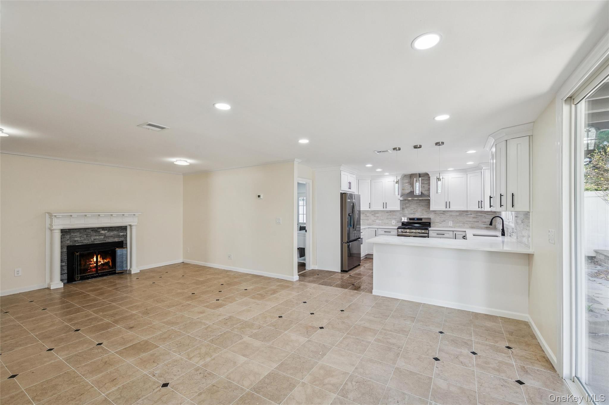 244 Water Lane Property Photo 11