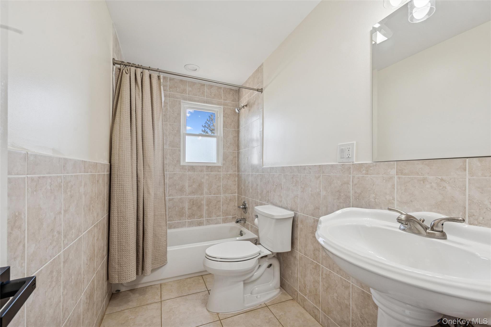 244 Water Lane Property Photo 32